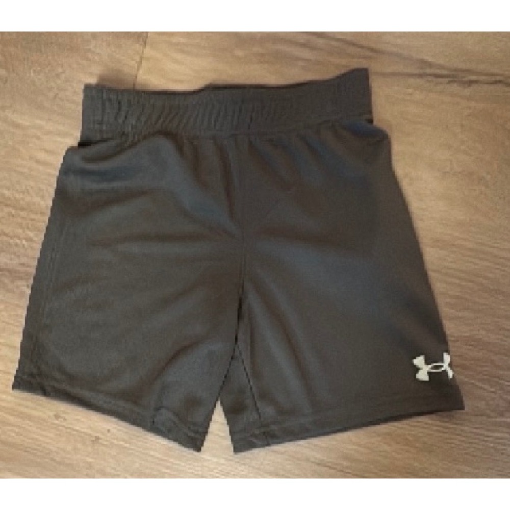 Under Armour Boys Performance Athletic Shorts Gray Size 5